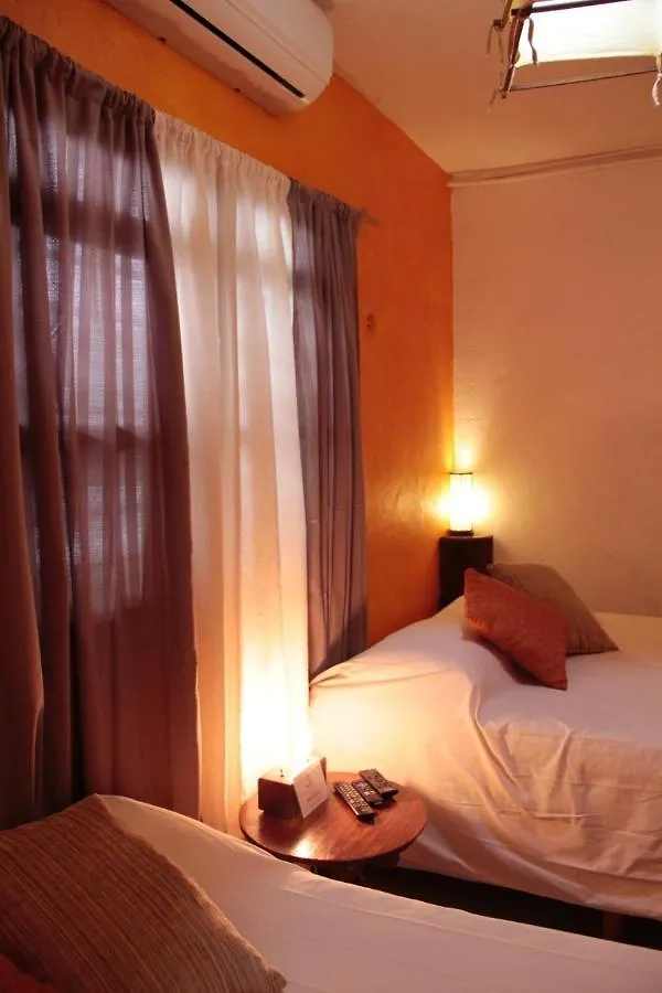 Pensión La Casa Naranja Hotel Isla Mujeres México